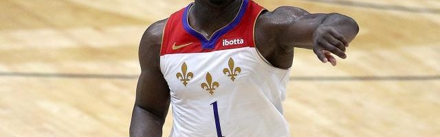 世界杯直播-右脚酸痛被迫降低训练量 锡安复出时间叕推迟