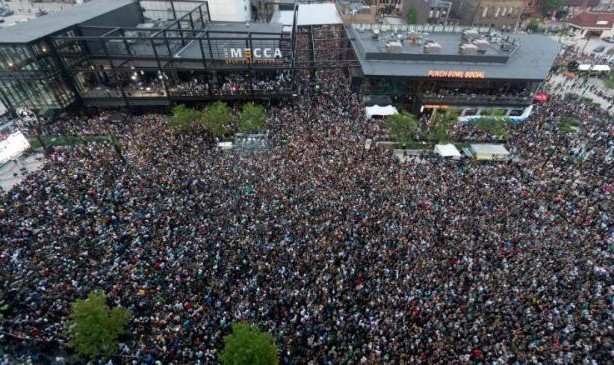 世界杯网站-近500新冠确诊病例曾观战雄鹿总决赛 庆典变毒窝？