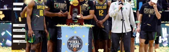 世界杯网站-从NCAA决赛说起 美国校园足球比赛都要戴口罩？